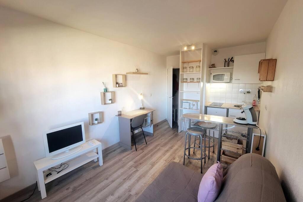 Fully Equipped Apartment St Charles Station Marsylia Zewnętrze zdjęcie